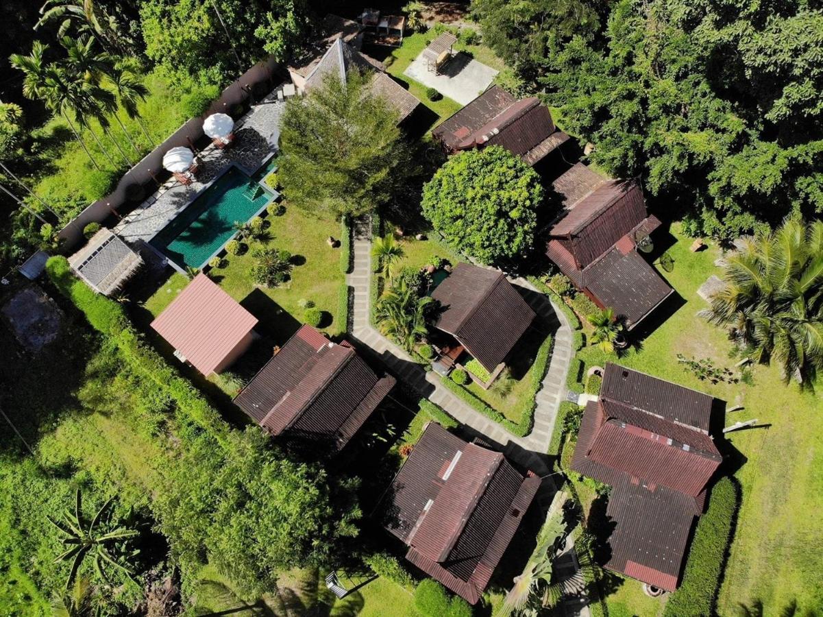 Leeloo Paradise Khanom Exterior photo