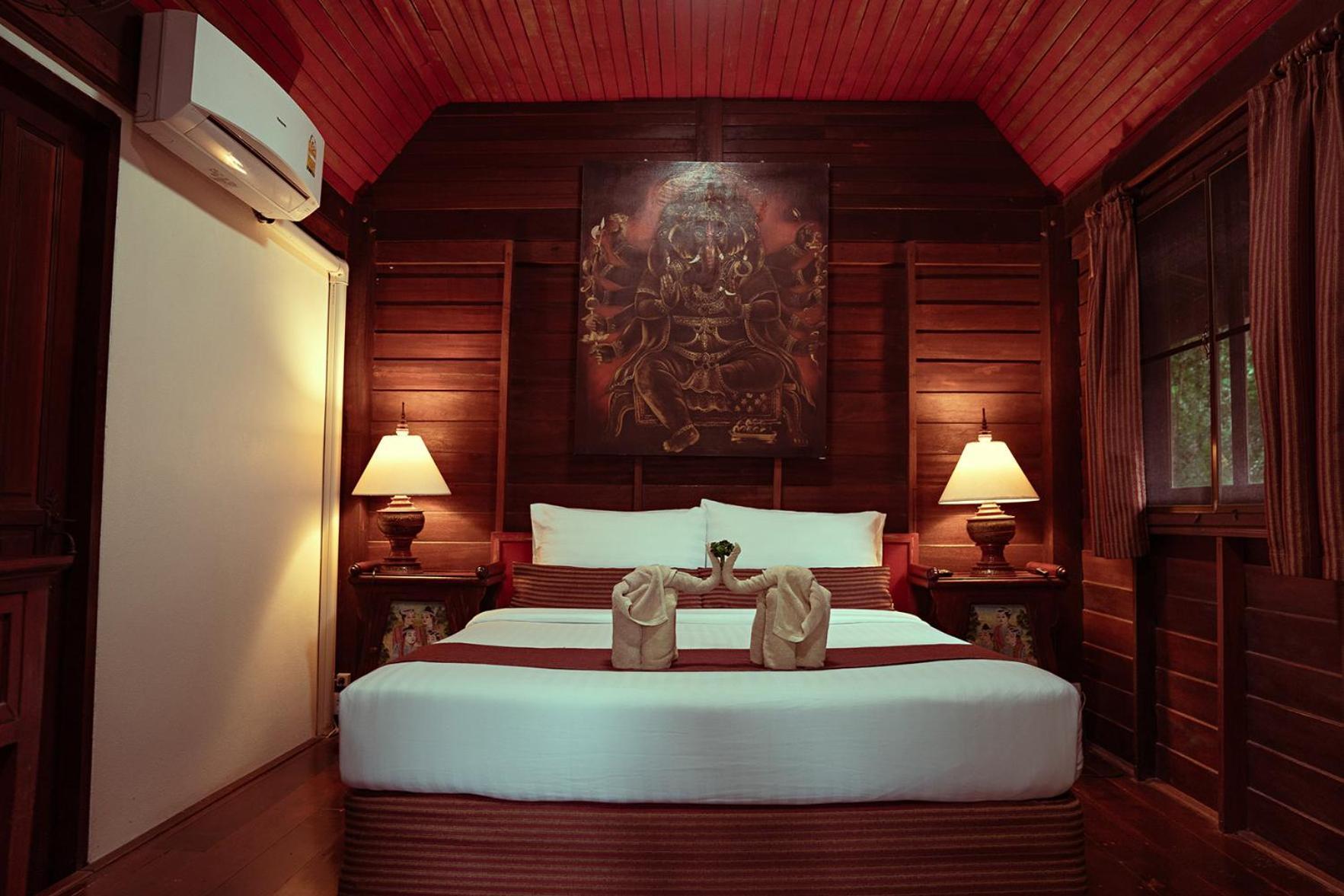 Leeloo Paradise Khanom Exterior photo